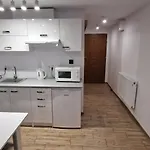 Apartment Cudowny Zakatek Z Ogrodem I Basenem