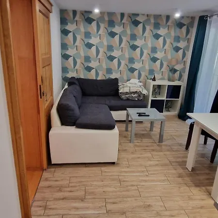 Cudowny Zakątek Z Ogrodem I Basenem Apartament Bukwica (Lower Silesia)