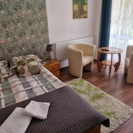Apartament Cudowny Zakątek Z Ogrodem I Basenem