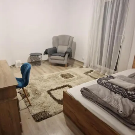 Apartmán Cudowny Zakatek Z Ogrodem I Basenem Bukwica (Lower Silesia)