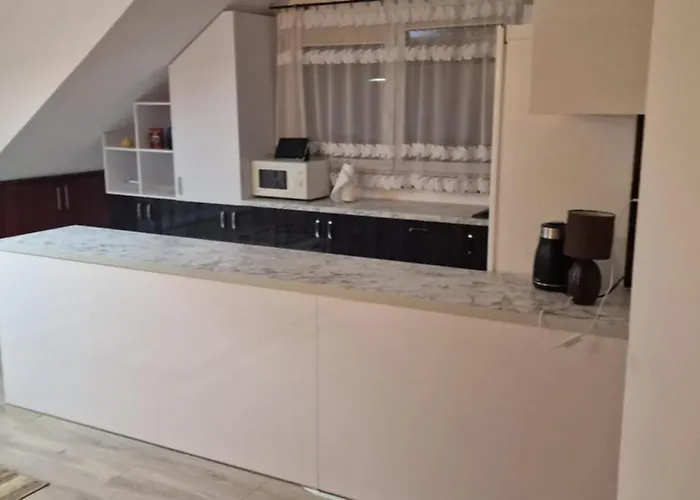 Cudowny Zakatek Z Ogrodem I Basenem דירה Bukwica (Lower Silesia)