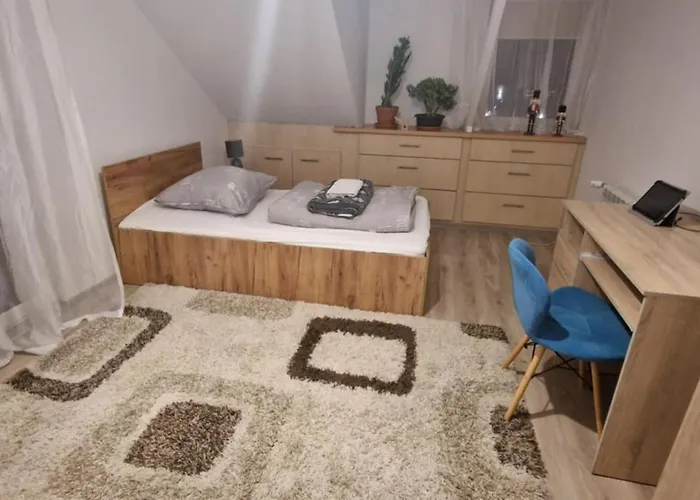 Cudowny Zakatek Z Ogrodem I Basenem